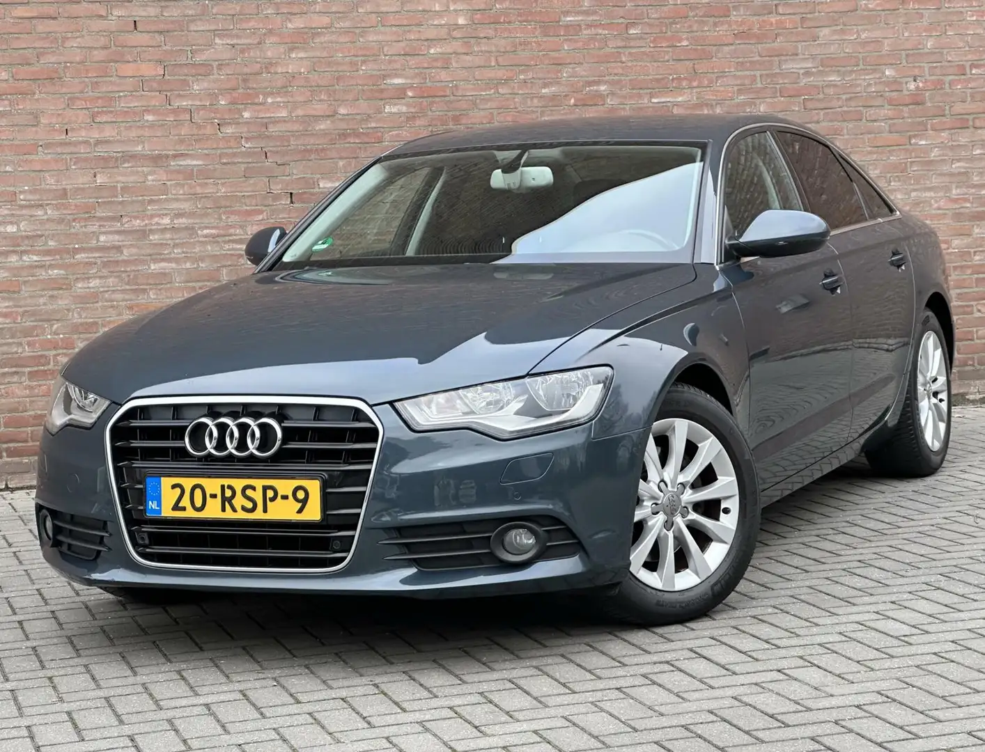 Audi A6 Limousine 2.8 FSI Pro Line Plus Navi - Leder - Tre Blauw - 1