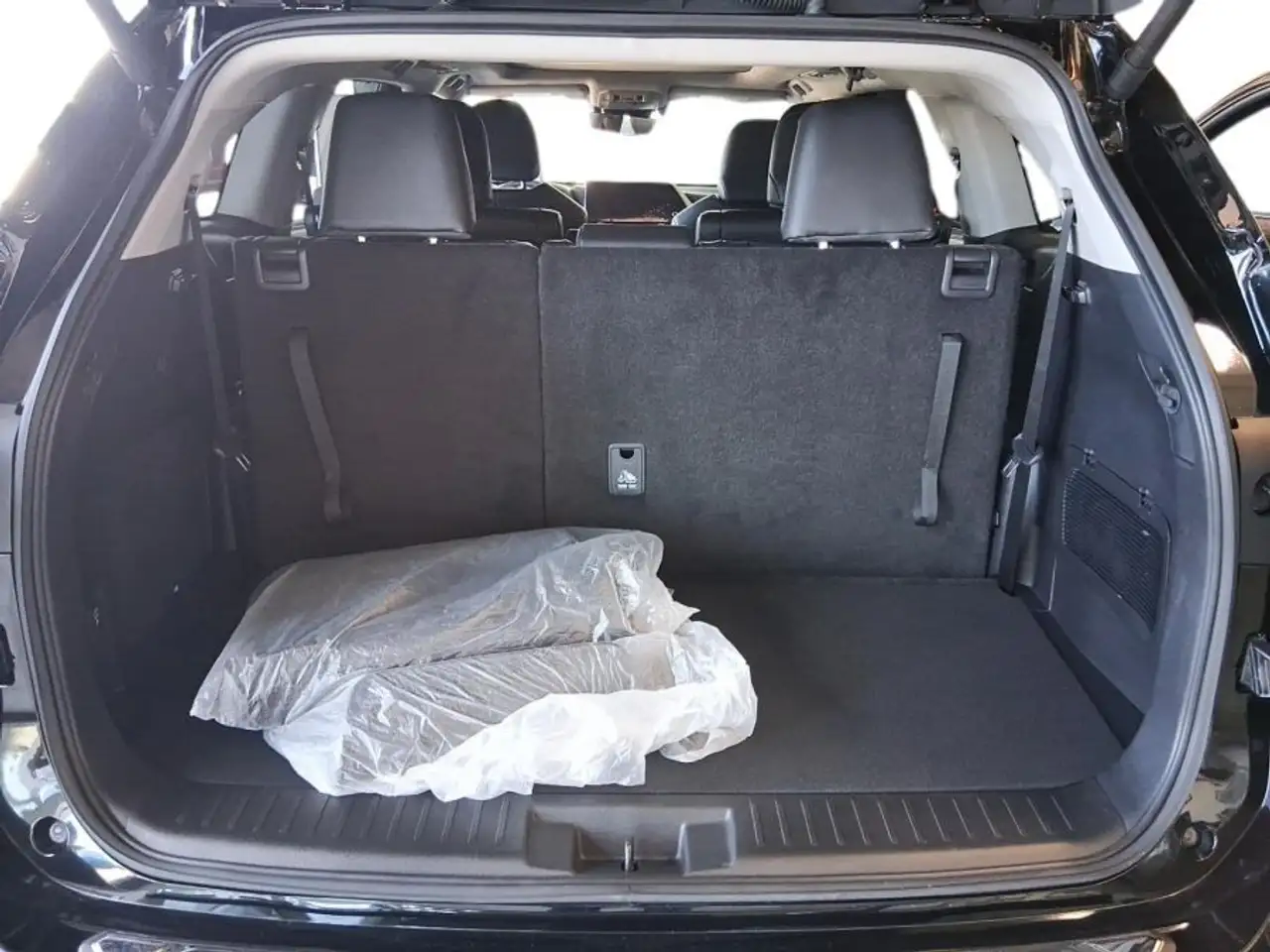 Toyota Highlander снимка Toyota Highlander