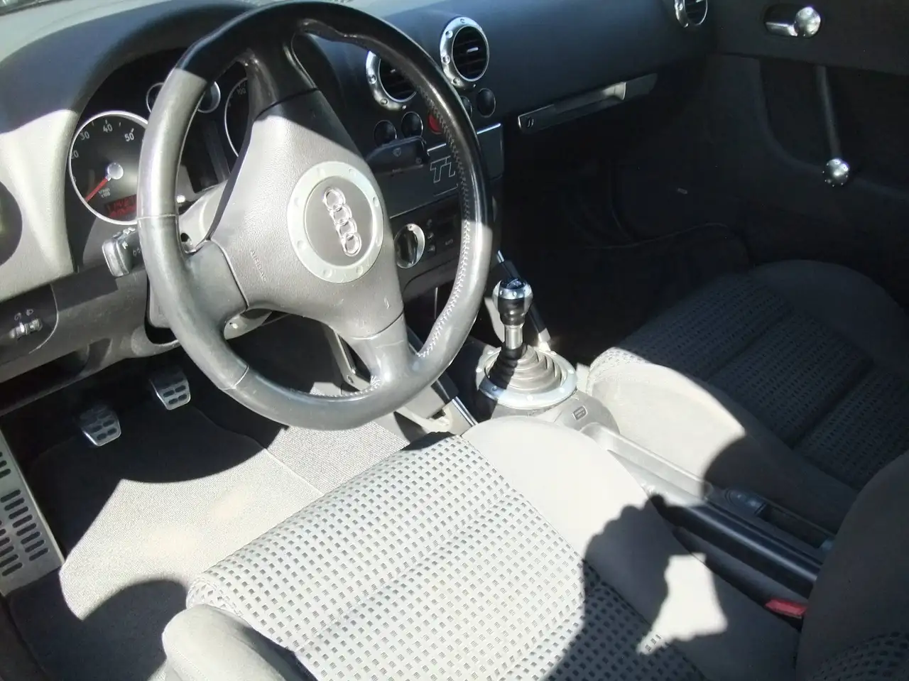 Audi TT Roadster 1,8 T, foto 10