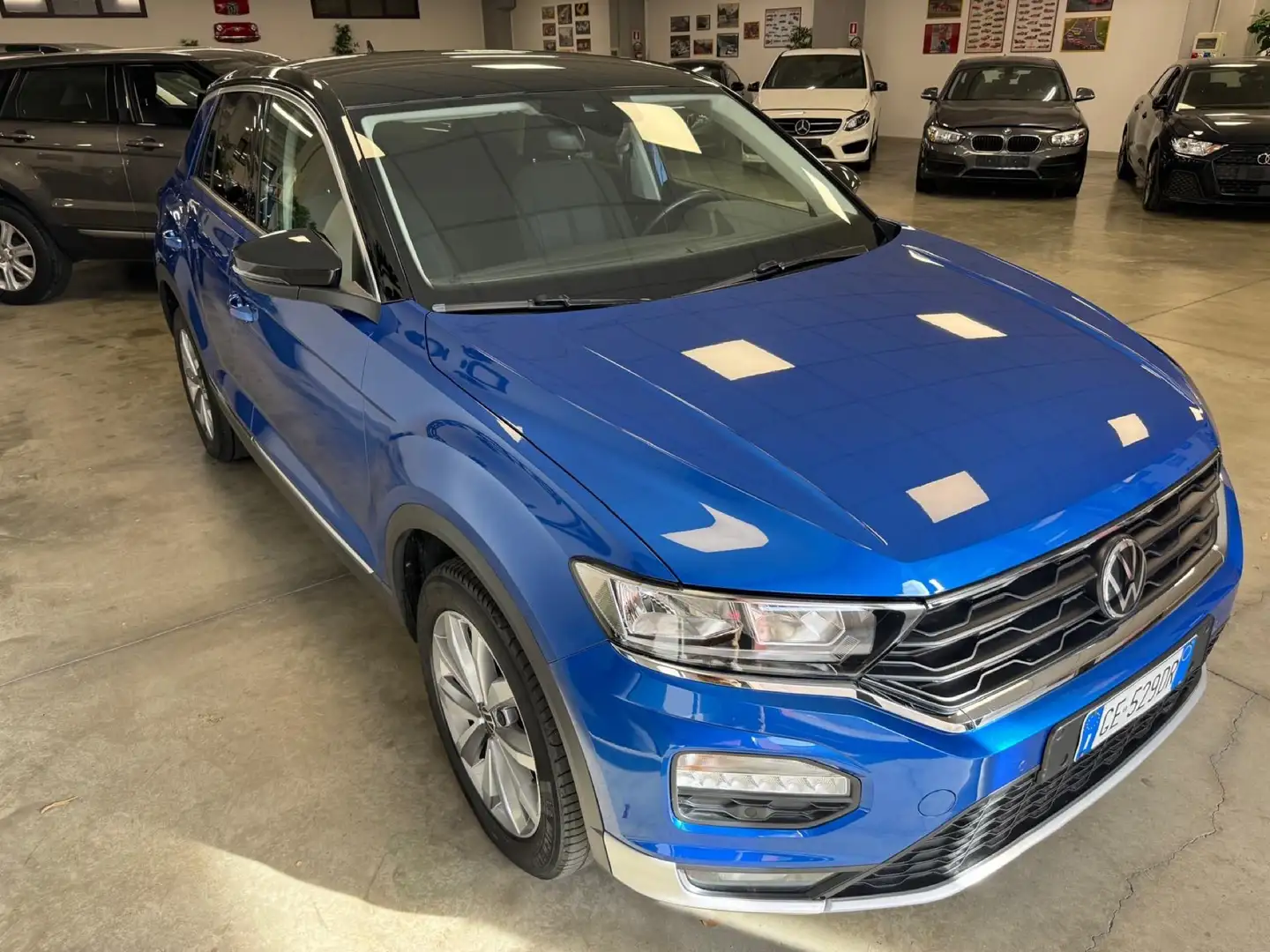 Volkswagen T-Roc 1.0 tsi Business 115cv Garanzia 12 mesi Azul - 1