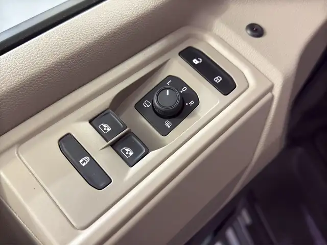 Volkswagen T6 California VW Multivan T6 California eHybrid 180 kW 4M Ansicht 13