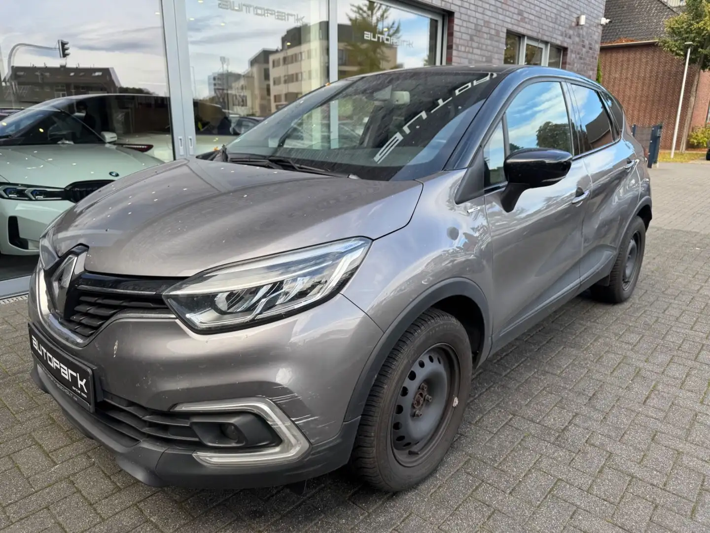 Renault Captur 1.2 TCE BOSE Edition Navi Noir - 1