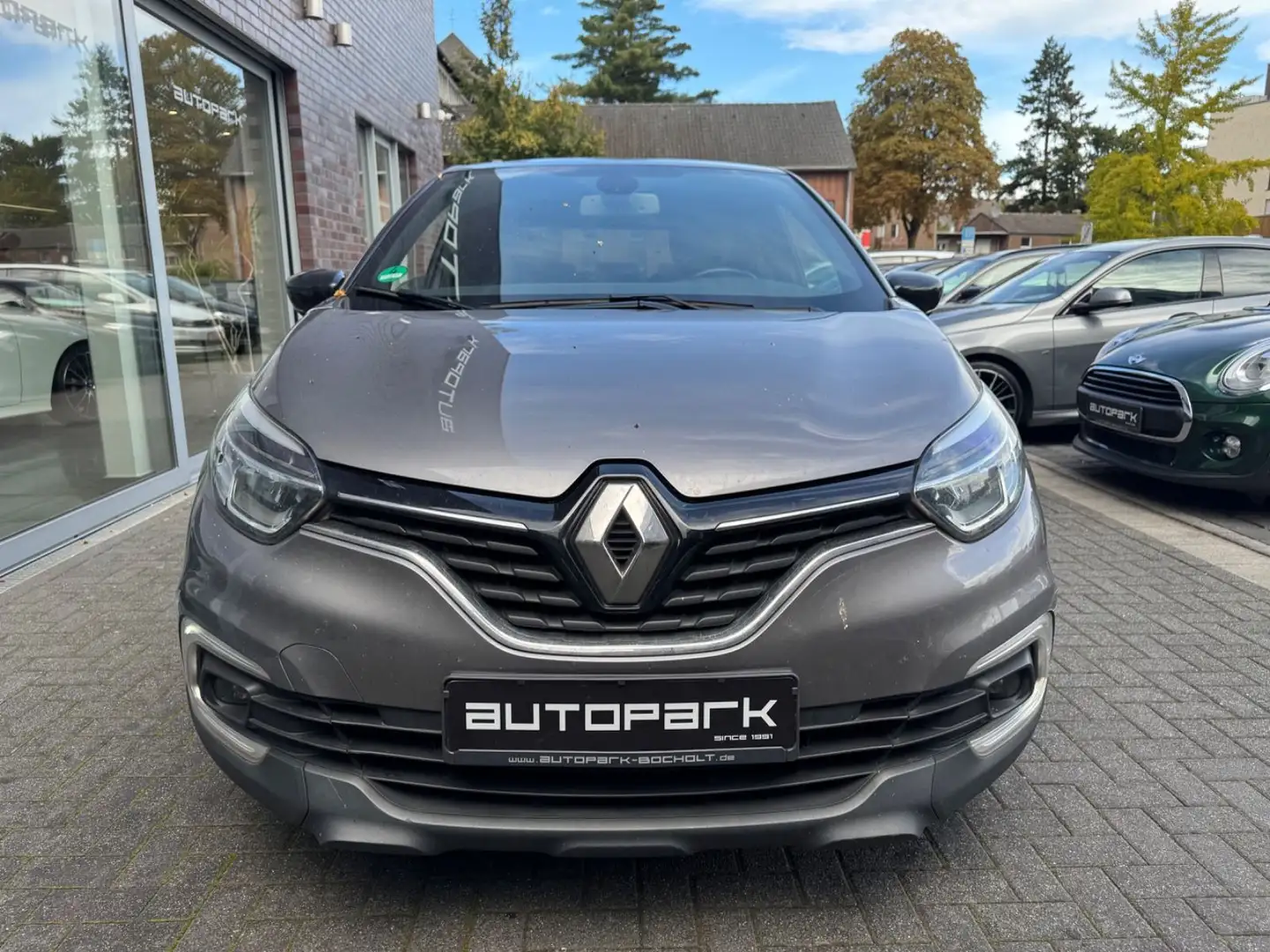 Renault Captur 1.2 TCE BOSE Edition Navi Noir - 2