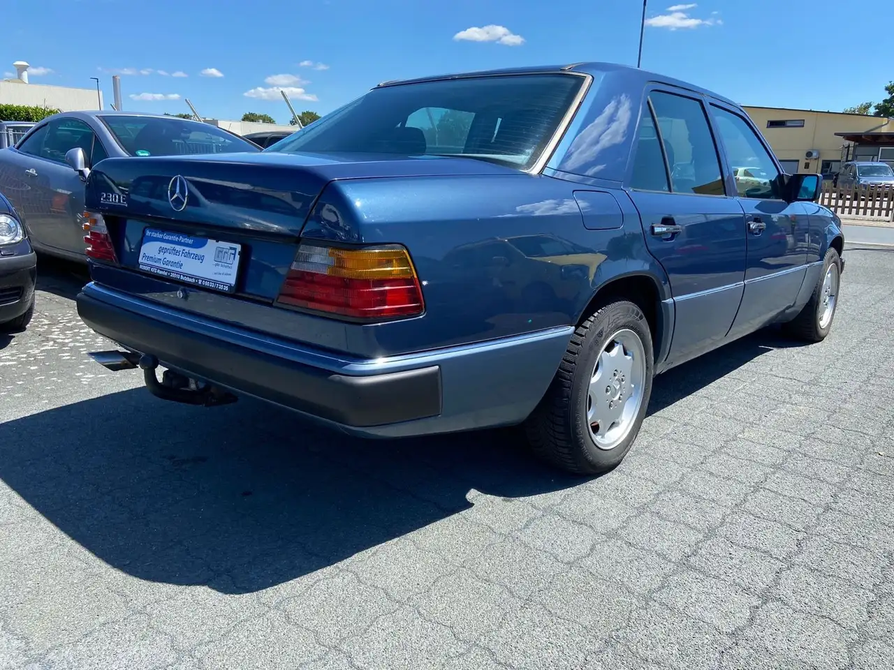 Mercedes-Benz 230 E H-ZULASSUNG/ SCHIEBEDACH/ AHK, foto 4