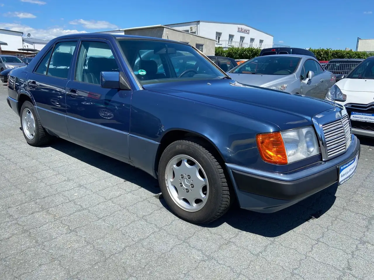 Mercedes-Benz 230 E H-ZULASSUNG/ SCHIEBEDACH/ AHK, foto 3