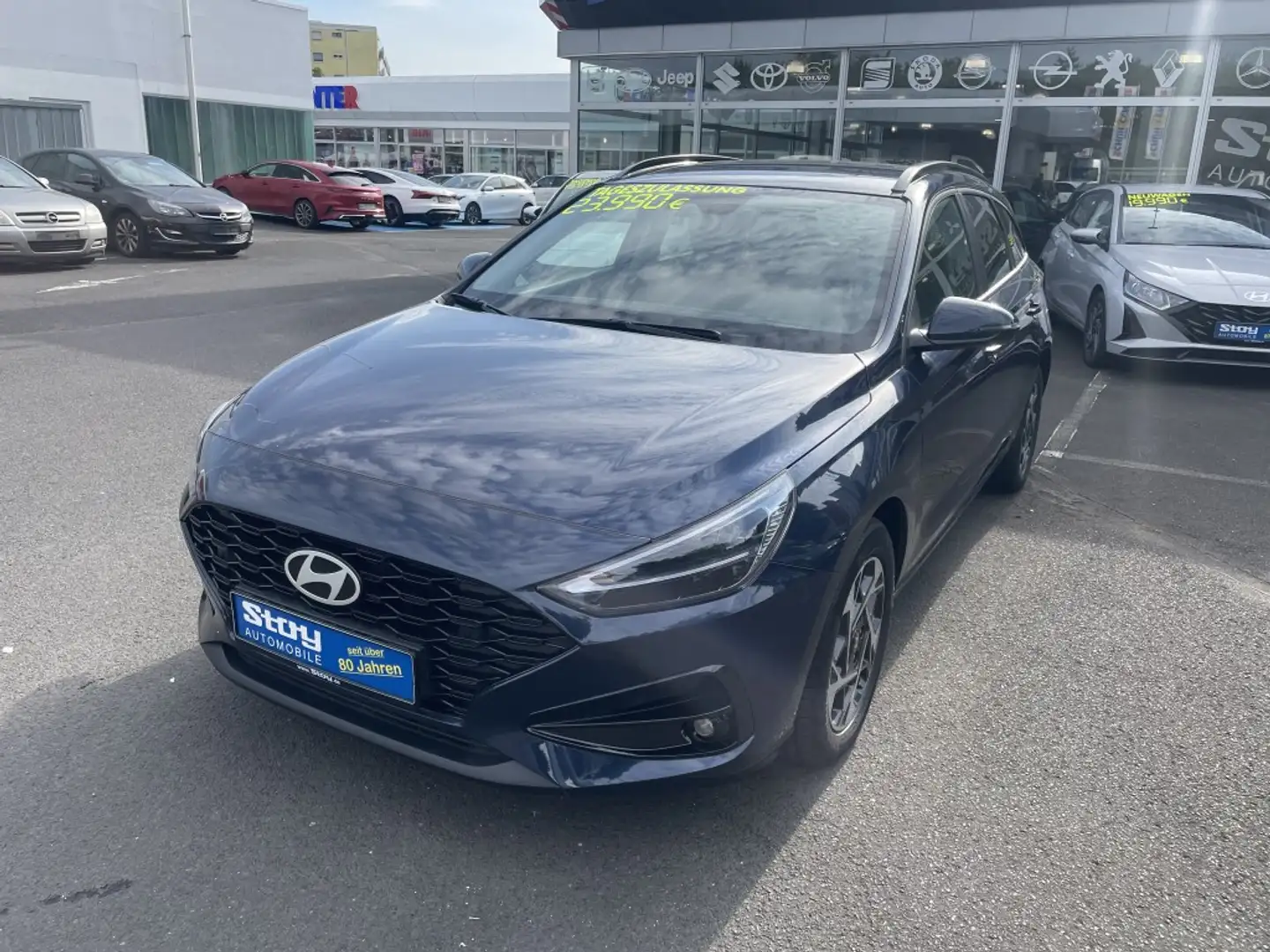 Hyundai i30 Kombi MJ25 1.5 T-GDI Navi LED SHZ PDC v+h Kam Blau - 1