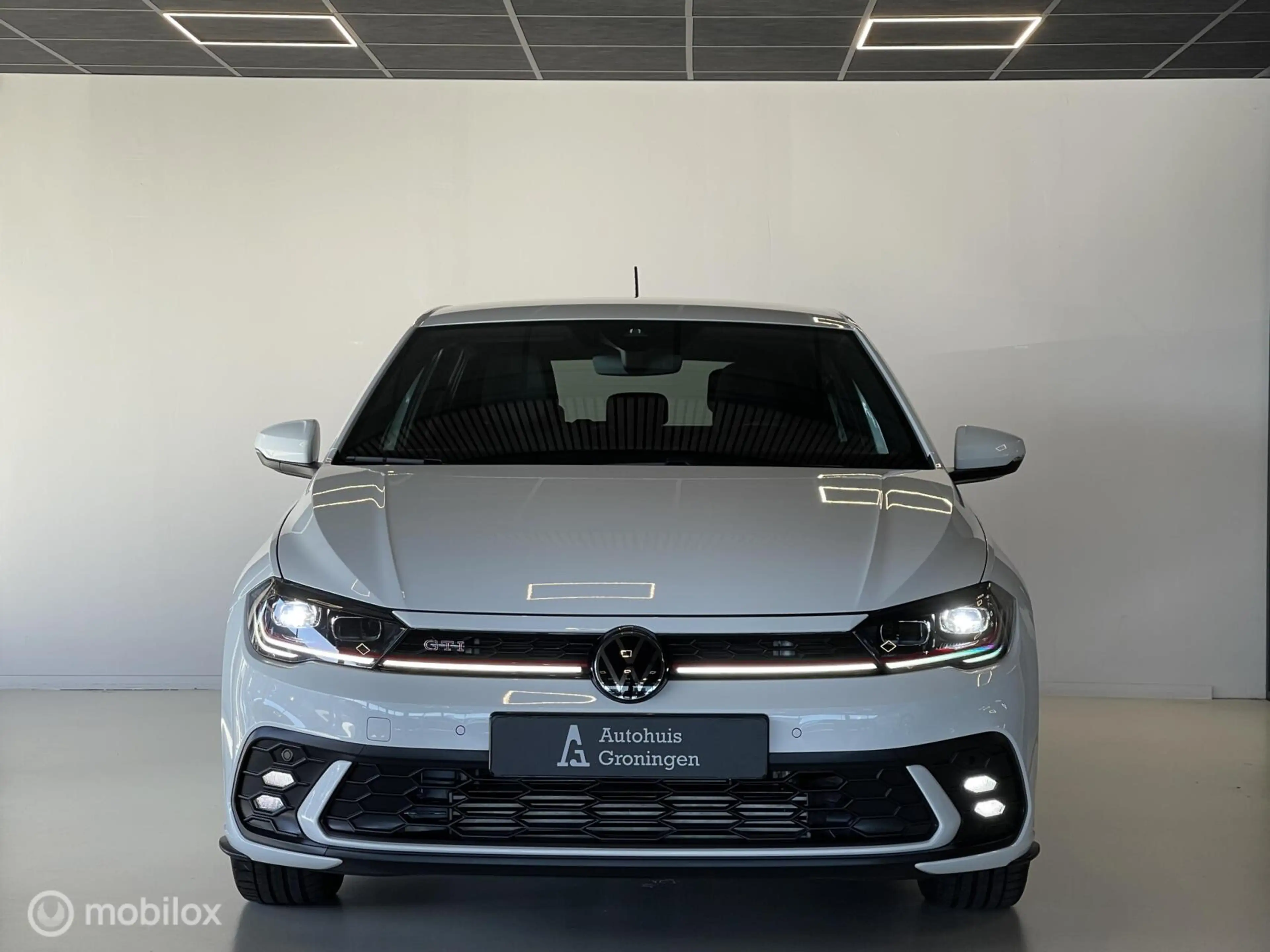 Volkswagen Polo GTI 2.0 TSI — photo 15