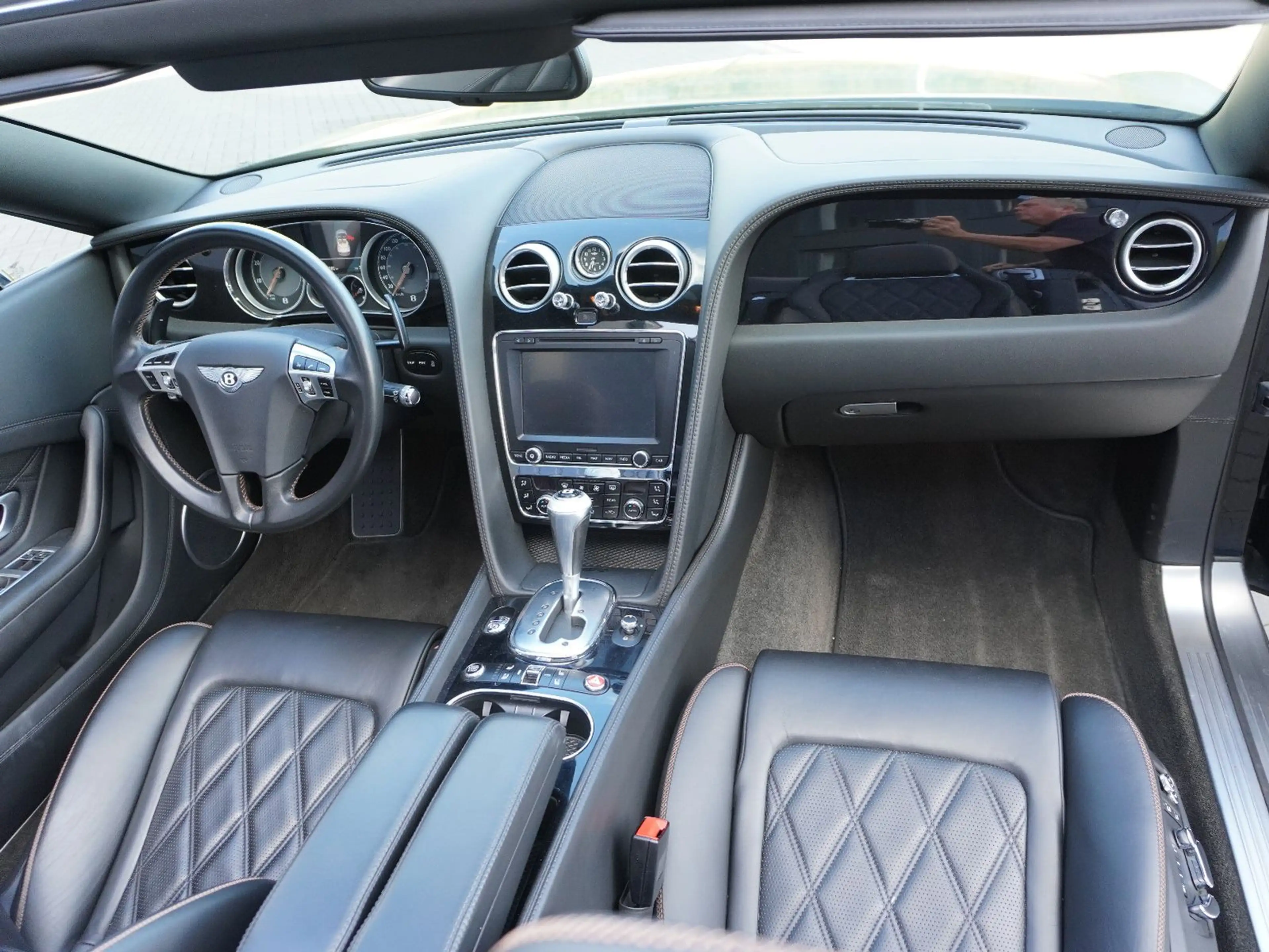 Bentley Continental GTC GTC 6.0 W12 Speed 4WD Automatik — photo 13