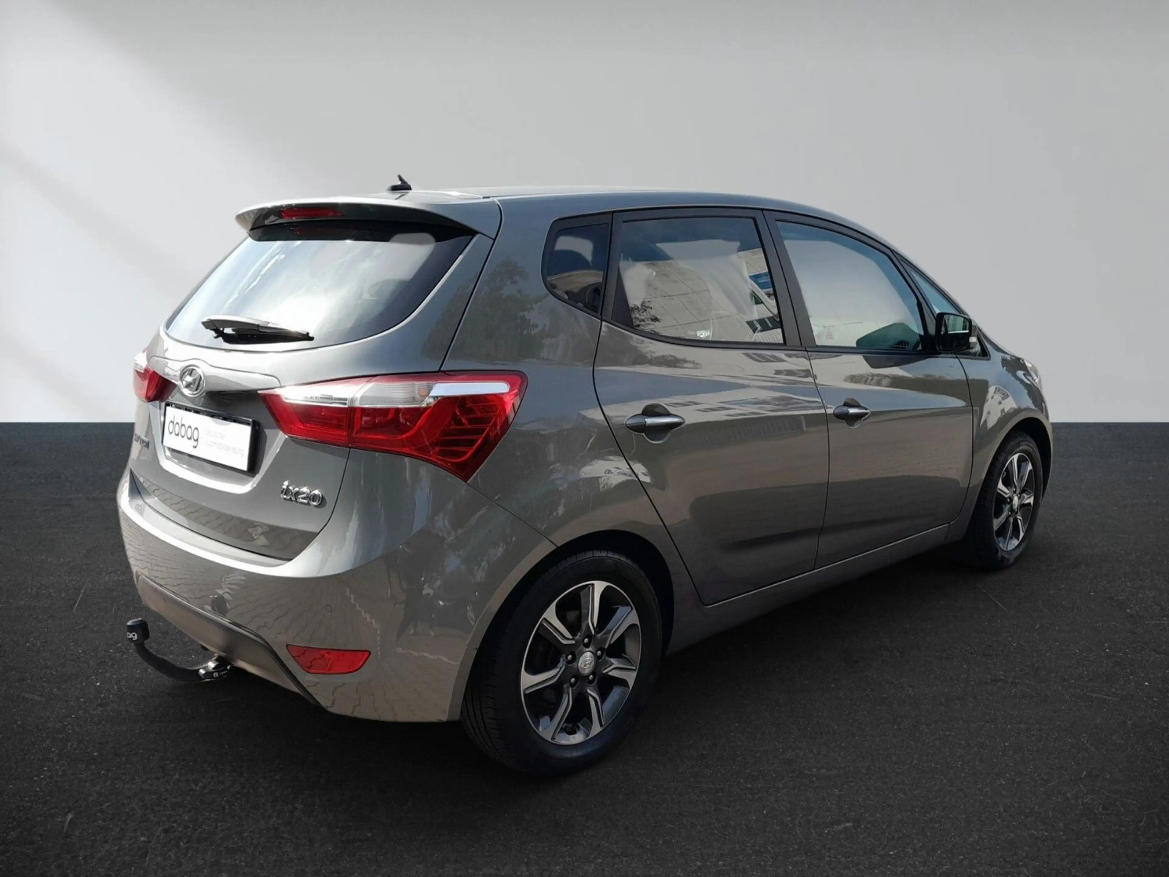 Hyundai iX20 1.6 Space blue — photo 7