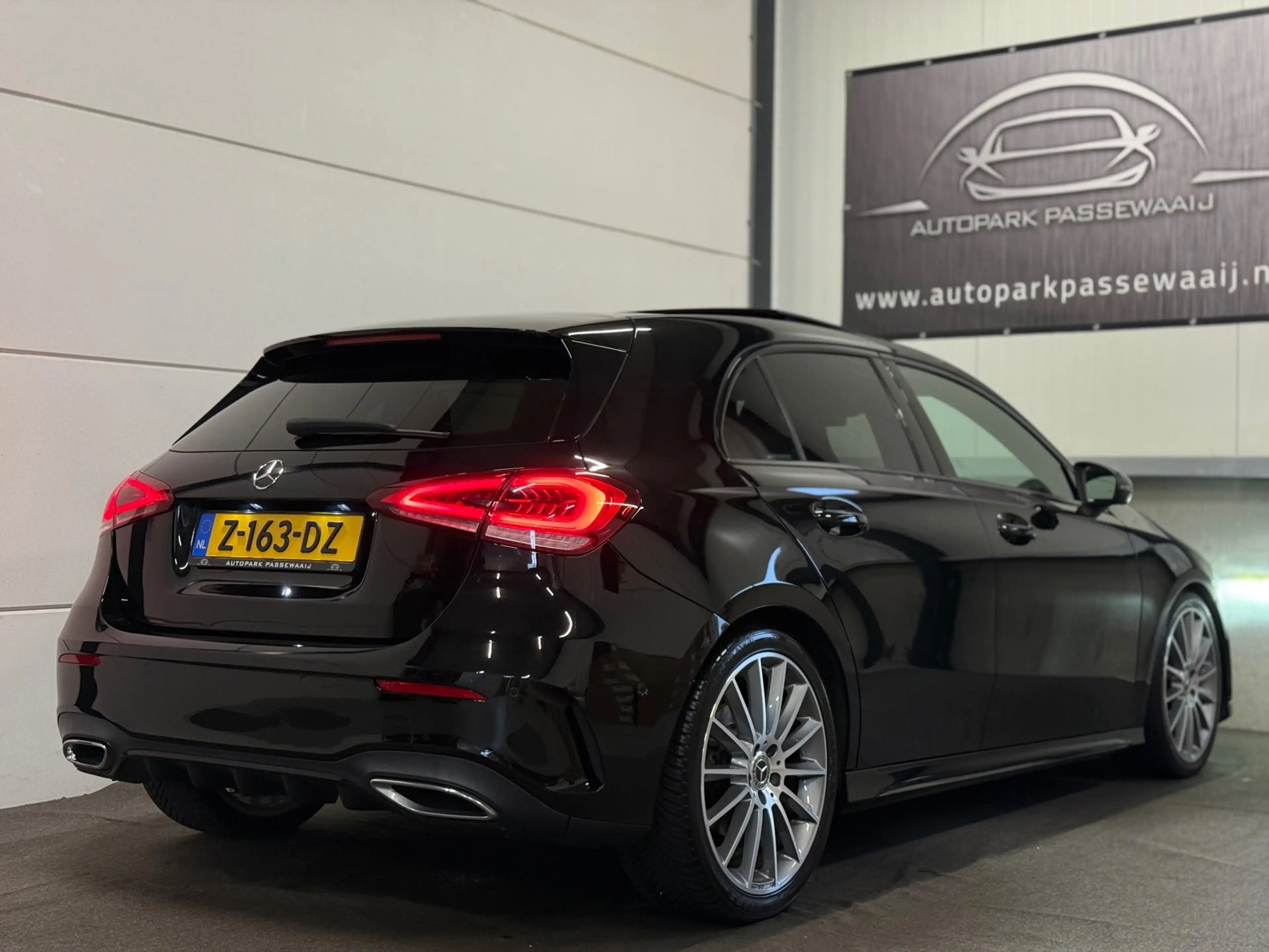 Mercedes-Benz A 200 AMG Pano, ACC, Multibeam, Burmester, 360° Camera, — photo 6