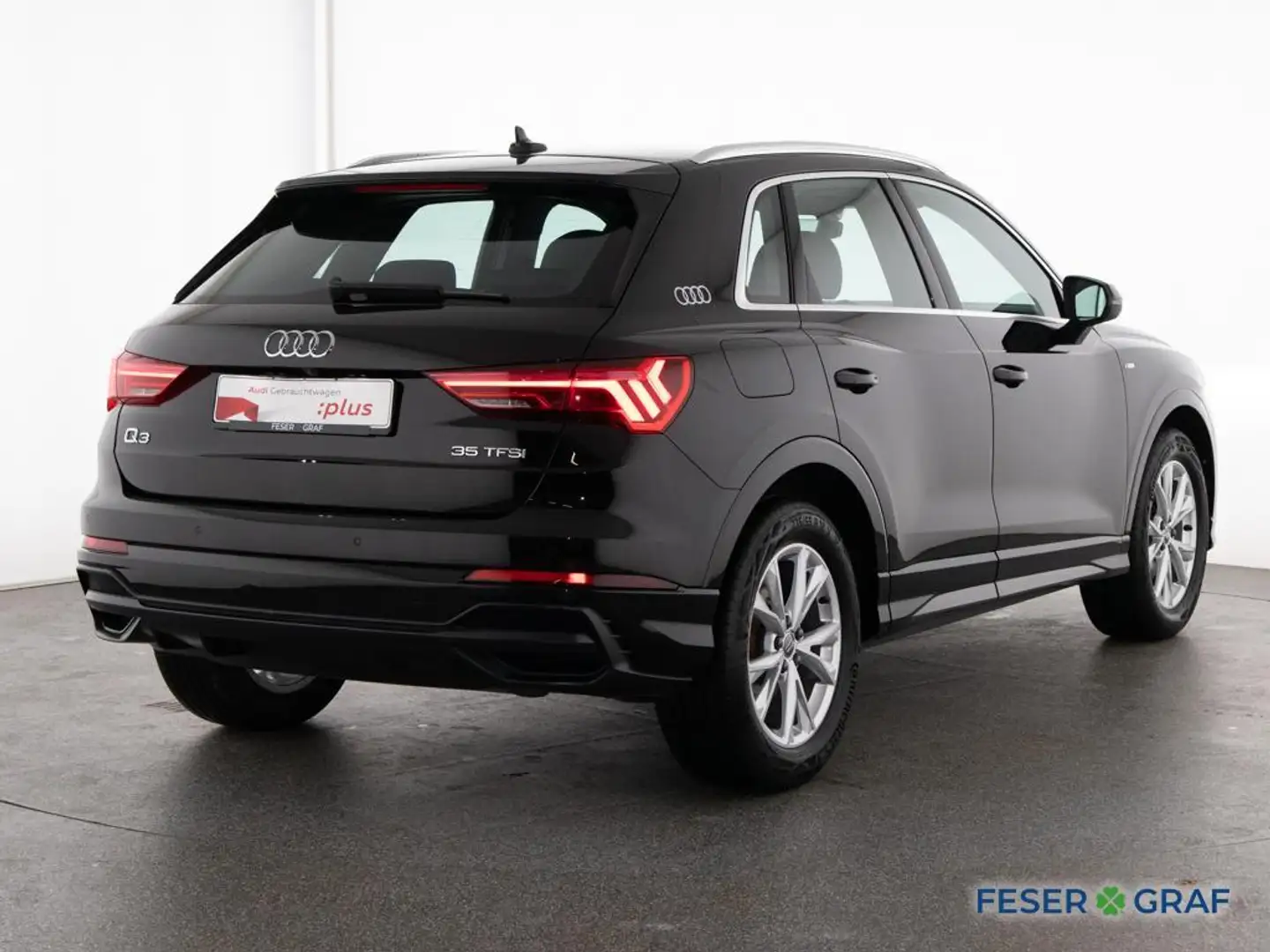 Audi Q3 35 TFSI S line S tronic LED / ACC / Sitzheiz Schwarz - 2