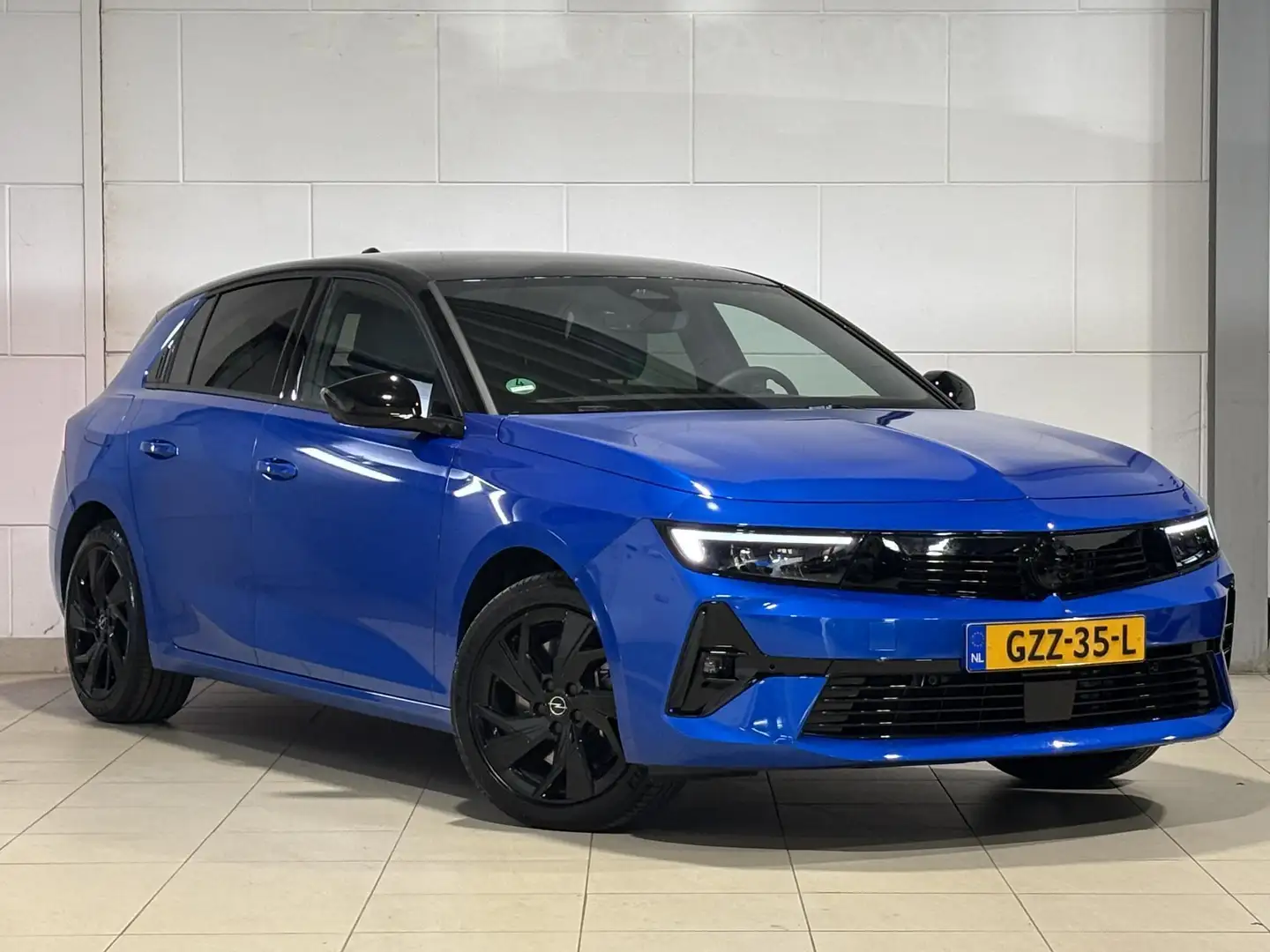 Opel Astra GS 1.6 Turbo 180pk HYbrid PHEV e-EAT8 | AGR-STOEL Bleu - 2