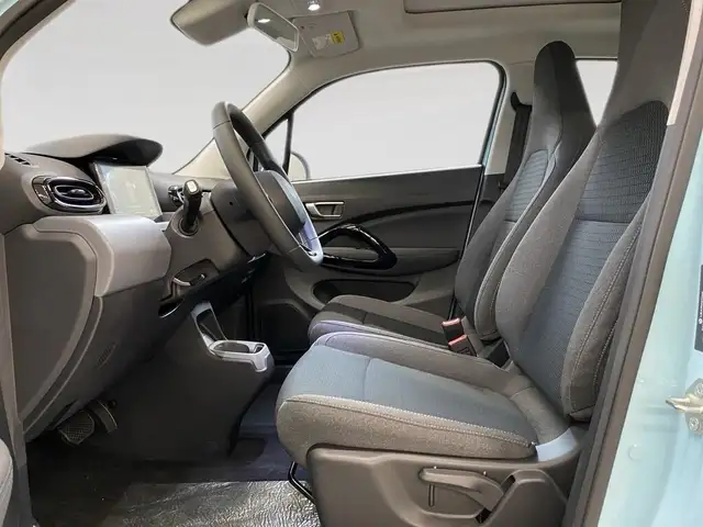 Leapmotor T03 view 7