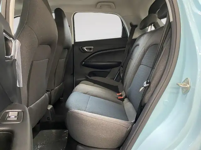 Leapmotor T03 view 8