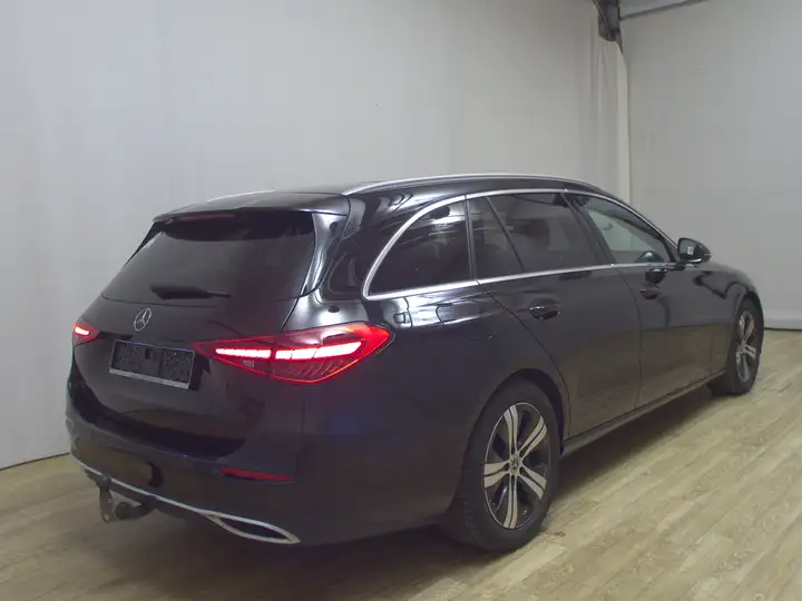 Mercedes-Benz C 180 T Avantgarde Navi LED RFK AHK Distronic+ – Foto 4