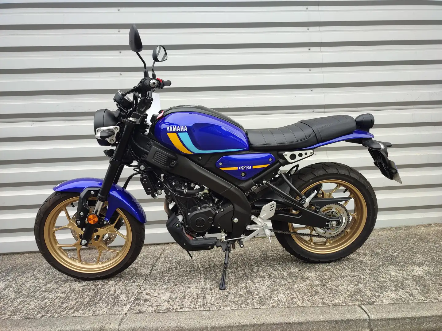 Yamaha XSR 125 Bleu - 2