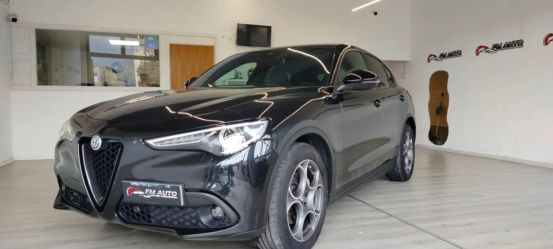 Alfa Romeo Stelvio Stelvio 2020 2.2 t Business rwd 160cv auto Zwart - 2