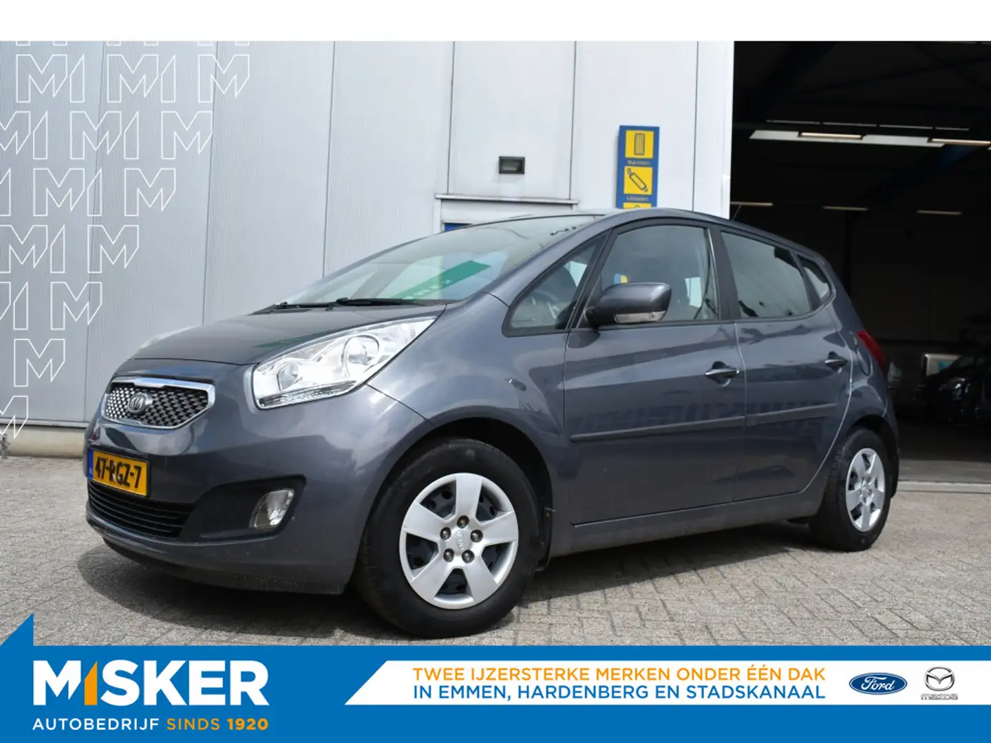 Kia Venga 1.4 CVVT X-ecutive APK tot 05/2026 Grijs - 1