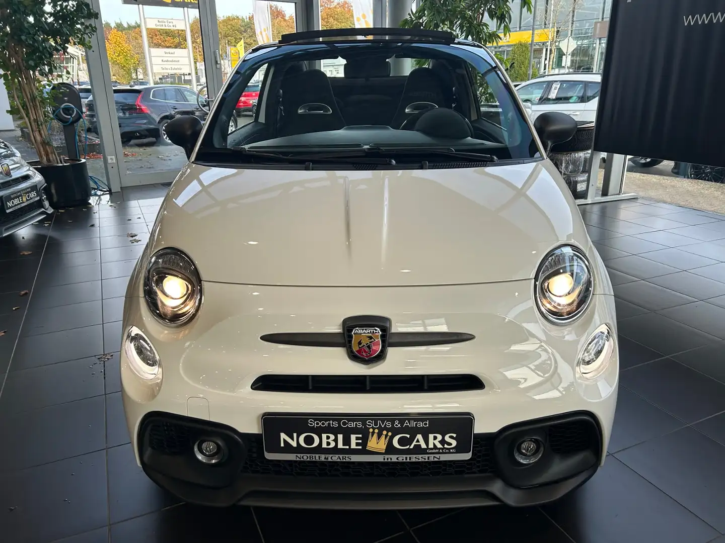 Abarth 695C 1.4 T-Jet KLIMA NAVI ALU Weiß - 2