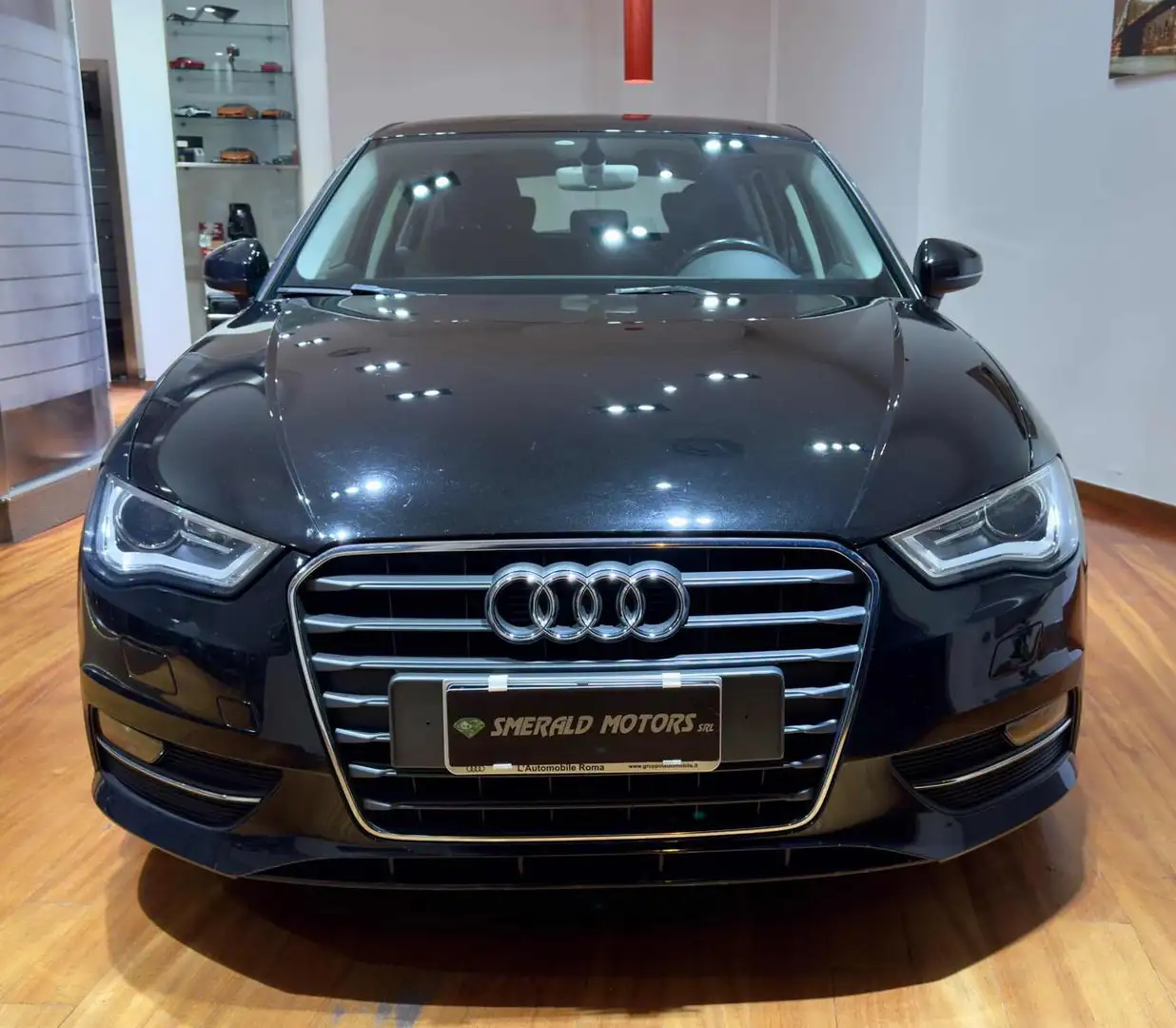 Audi A3 SPB 1.6 TDI clean diesel Ambition Schwarz - 2