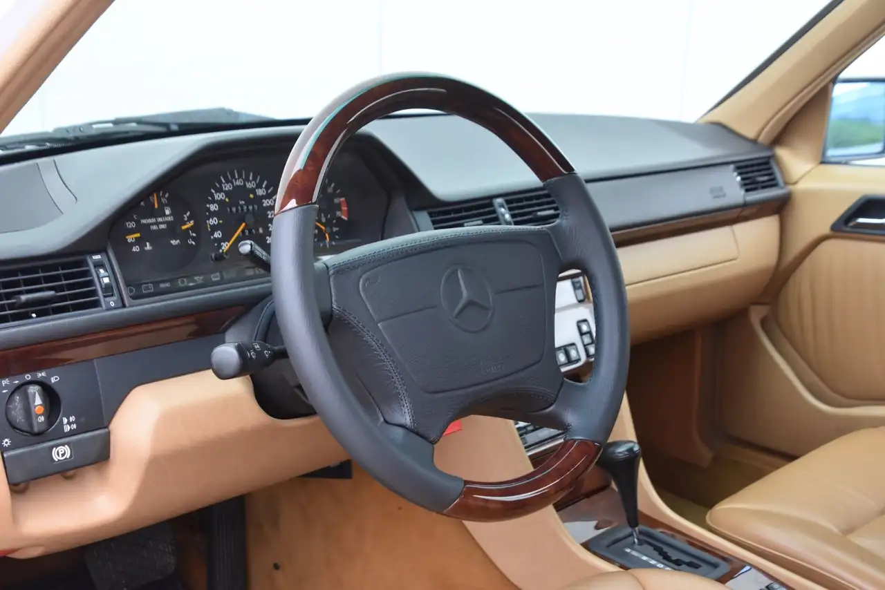 Mercedes-Benz E 420 / 400 E W124 mit V8, foto 9