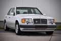 Mercedes-Benz E 420 / 400 E W124 mit V8 Weiß - thumbnail 1