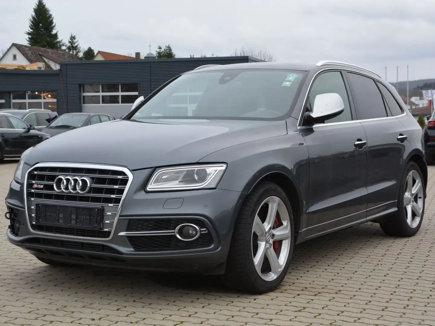 Audi SQ5 3.0 TDI quattro S-Line Sport Plus Pano/Stand Grijs - 1