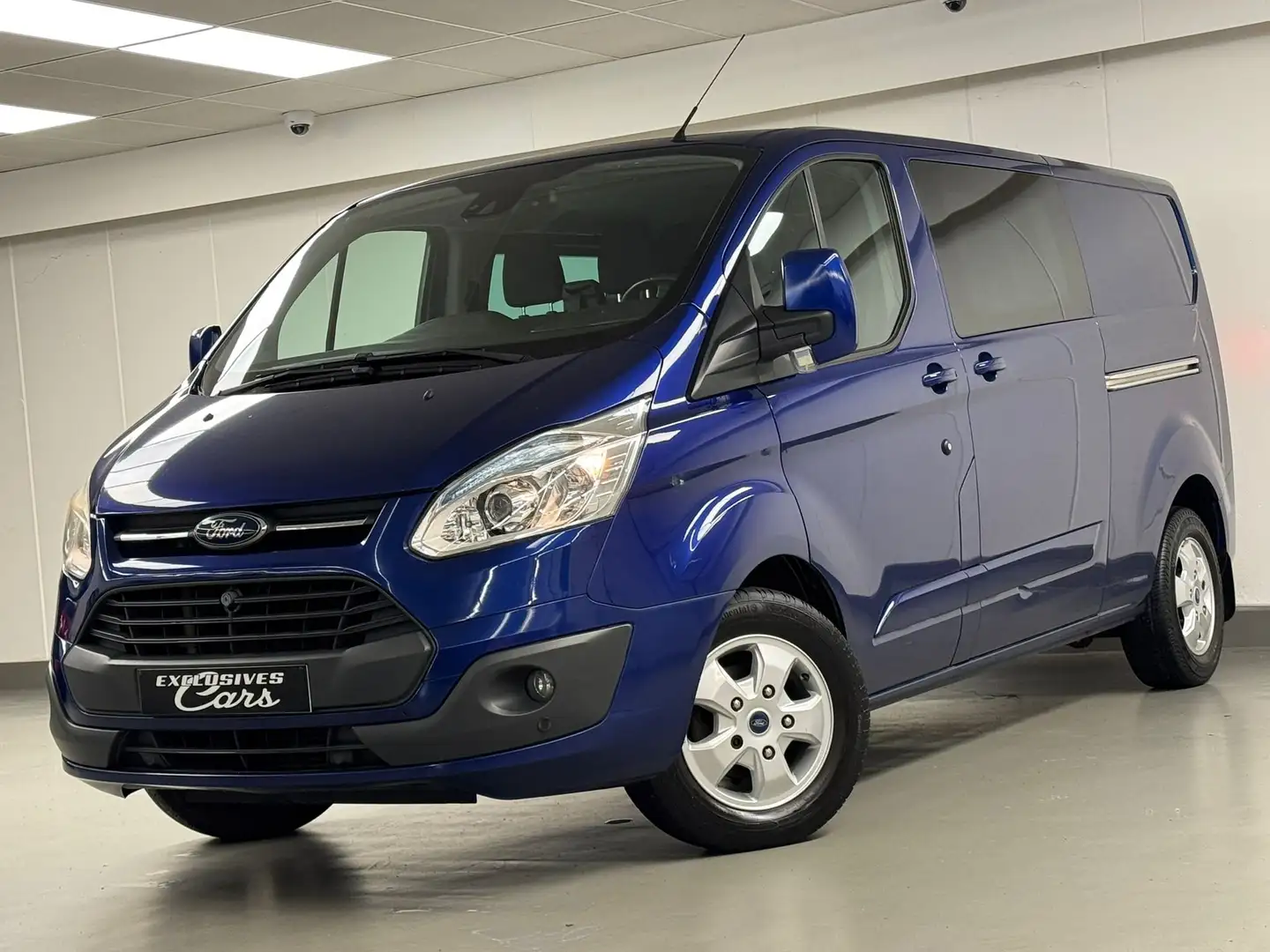 Ford Transit Custom 2.2 TDCI 155CV DOUBLE CABINE UTILITAIRE 6 PLACES Blauw - 1