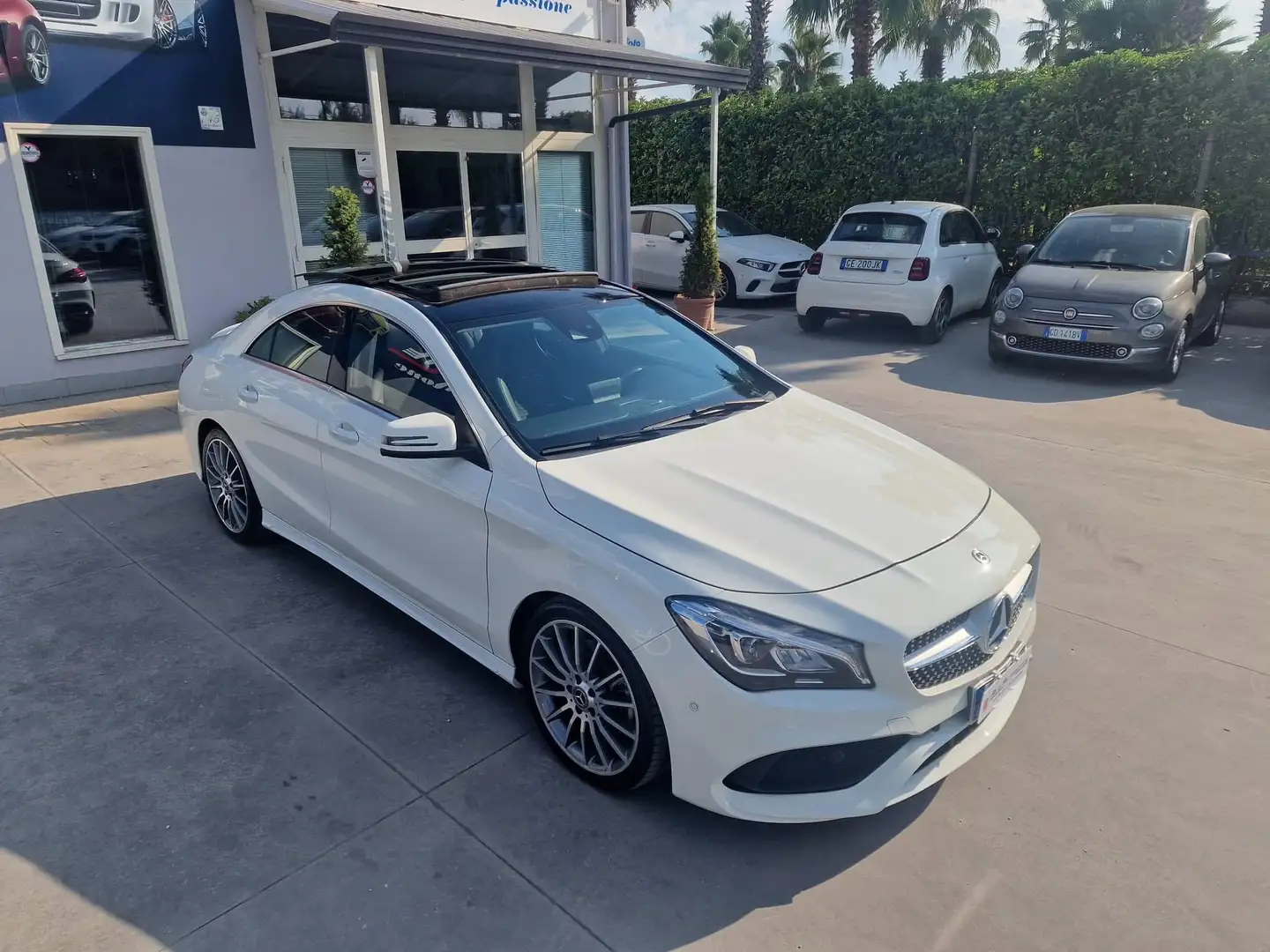 Mercedes-Benz CLA 220 Premium 4matic auto - 2