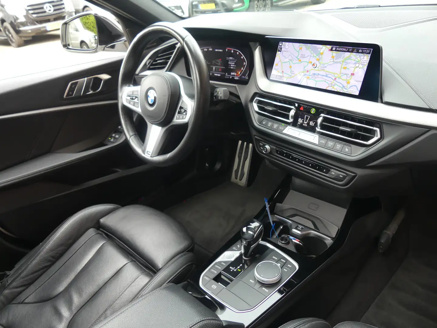 BMW 135 1-serie M135i xDrive High Executive Blanc - 2