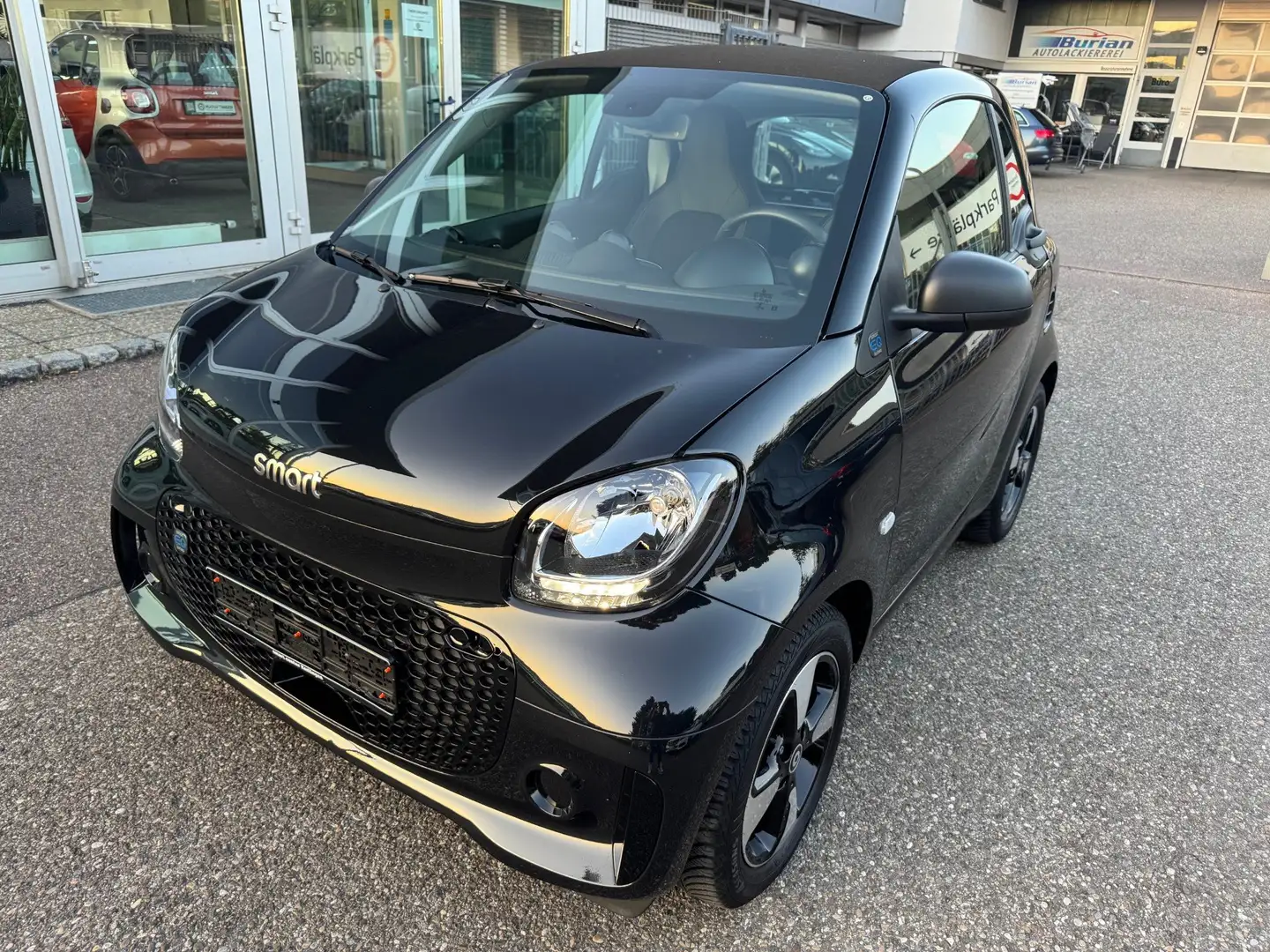 smart forTwo EQ passion *22KW Schnell/PDC/TEMP./ADVANCED-PAKET* Schwarz - 1