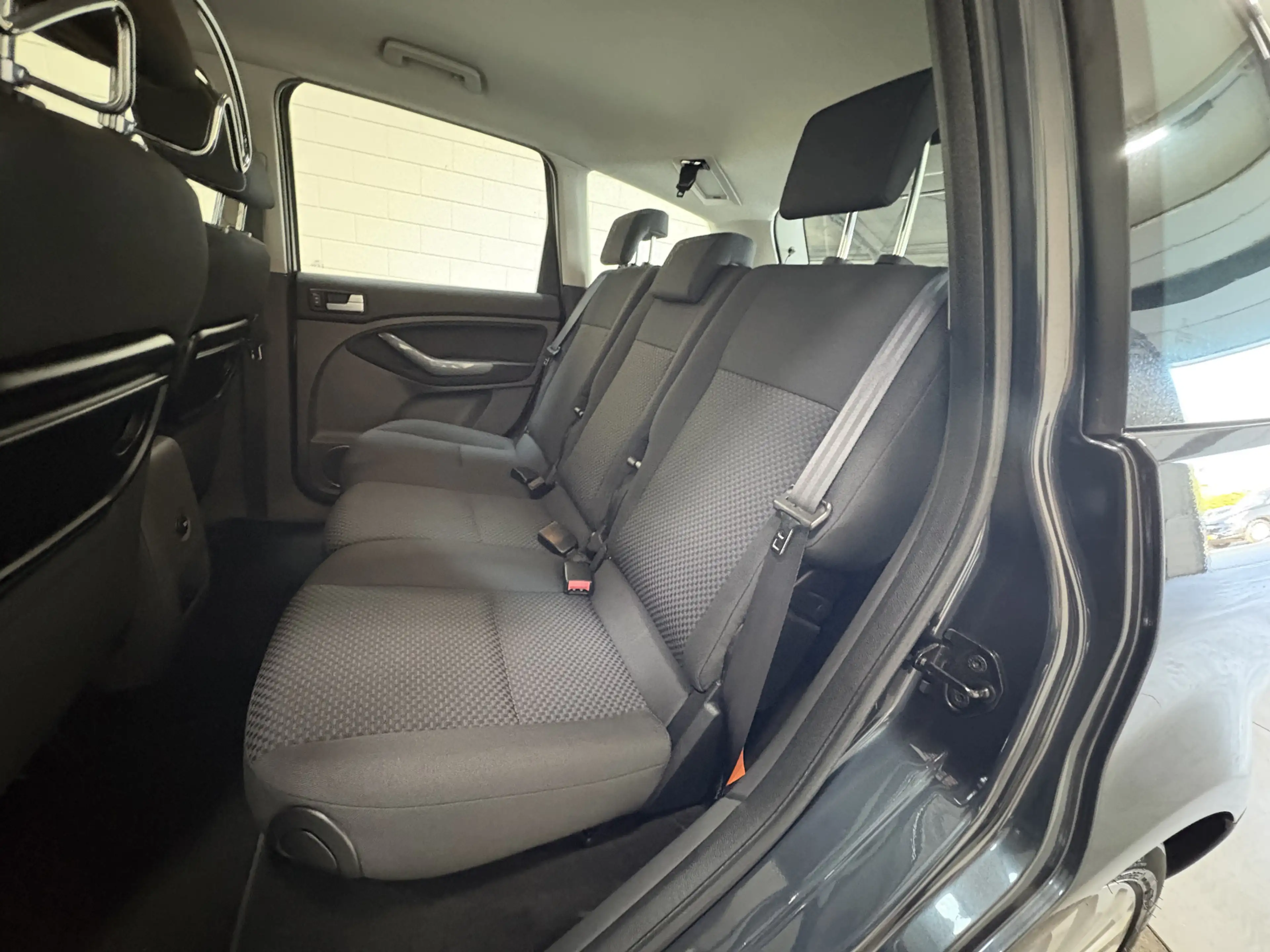 Ford C-Max 1.8-16V Limited, 1e eigenaar , Volledig dealer ond — photo 13