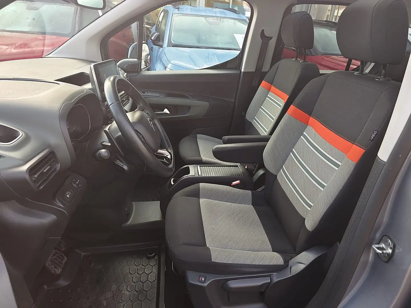 Citroen Berlingo BlueHDI 130 S&S Shine EAT8 Aut. Grau - 2