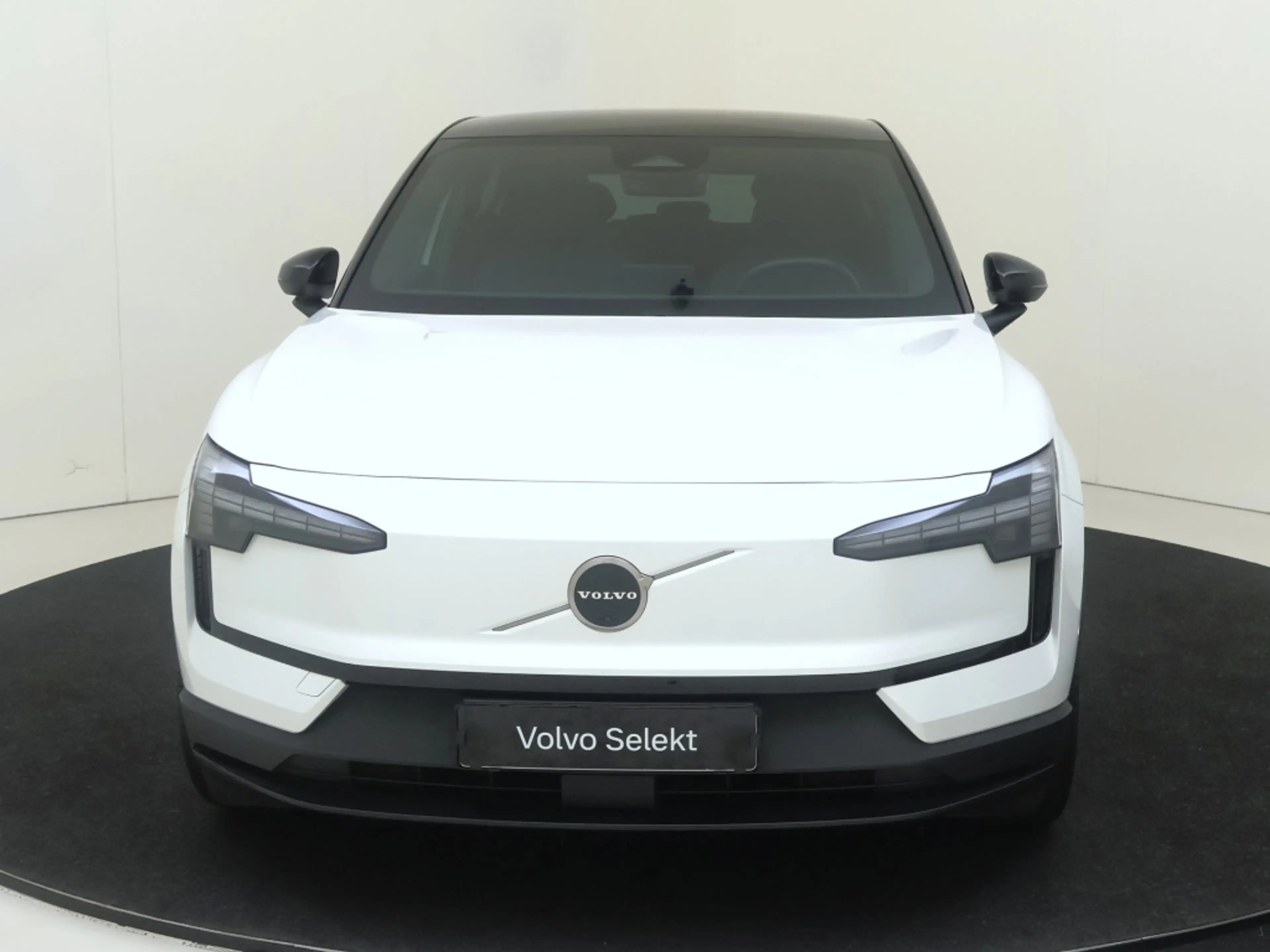 Volvo EX30 Single Motor Extended Range Ultra 69 kWh | Stoel e — photo 3