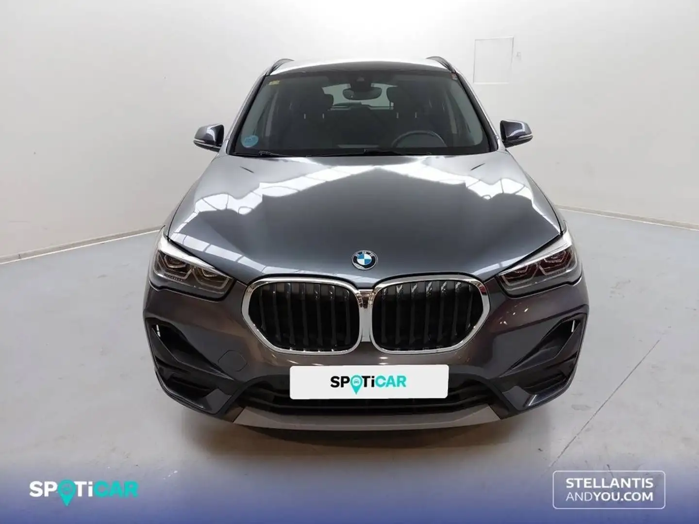BMW X1 sDrive 18d Gris - 2