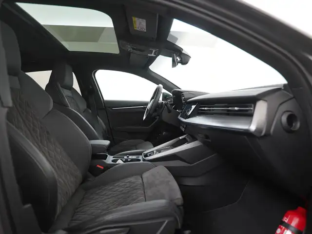 Audi A3 view 3