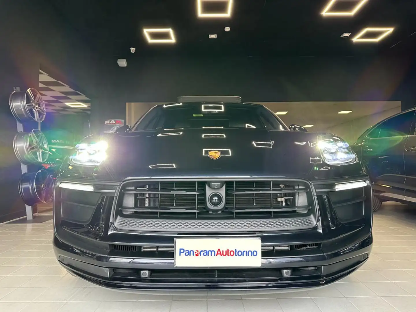 Porsche Macan 2.0 T+ TETTO APRIBILE Nero - 2
