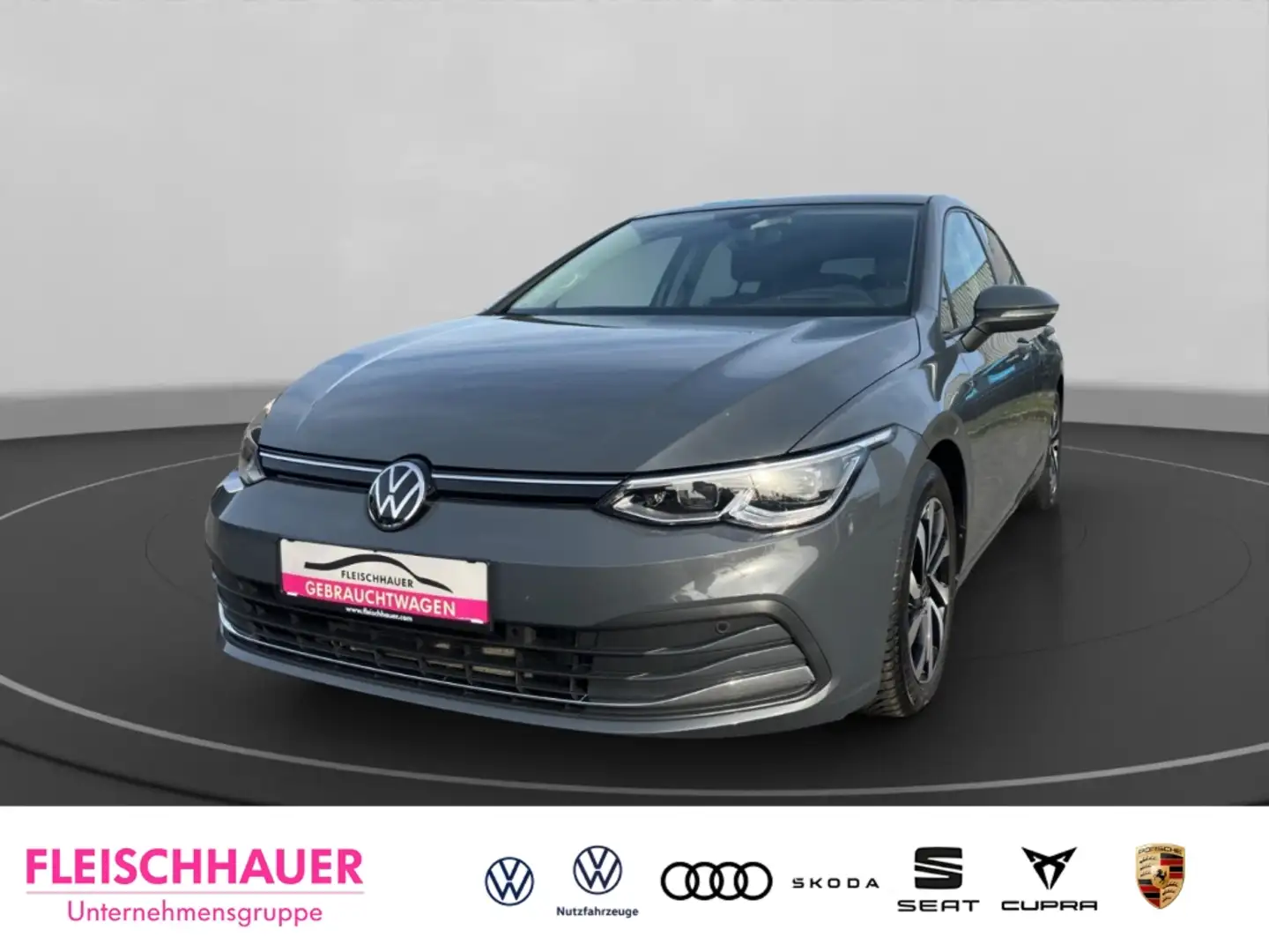 Volkswagen Golf VIII Active 2.0 TDI DSG HUD AHK-klappbar El. Panod Grau - 1