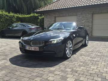 Z4 2.5iA sDrive23i
