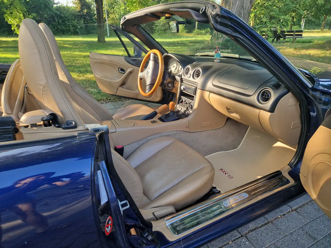 Mazda MX-5 1.6i Memories ┃ Hardtop Included┃ Nardi wood trim┃ Cruise control, foto 8
