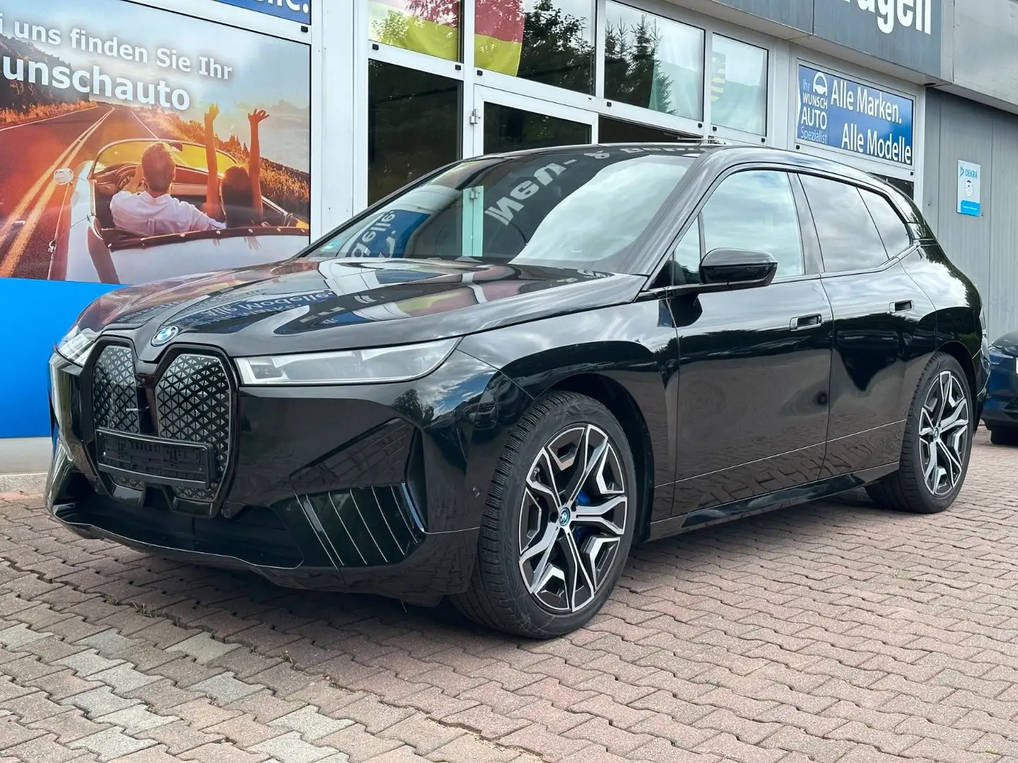 BMW iX Baureihe iX 40 xDrive Sport Noir - 1