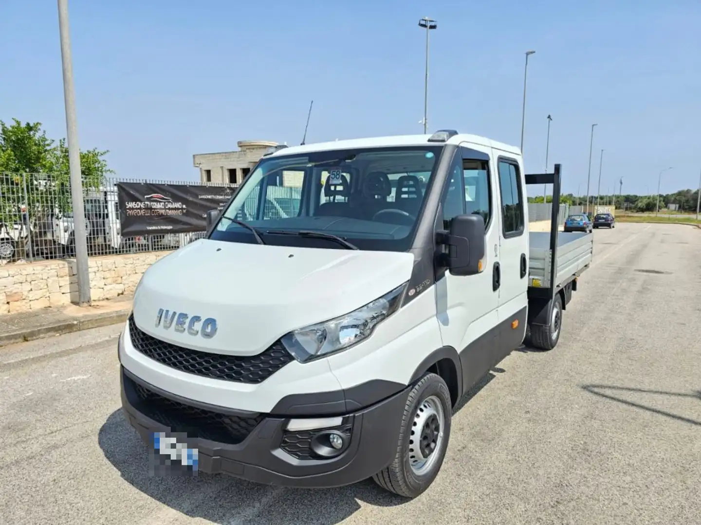 Iveco Daily 33S11 2.3mjt 3450 DOPPIA CABINA e GRU BONFIGLIOLI Blanco - 1
