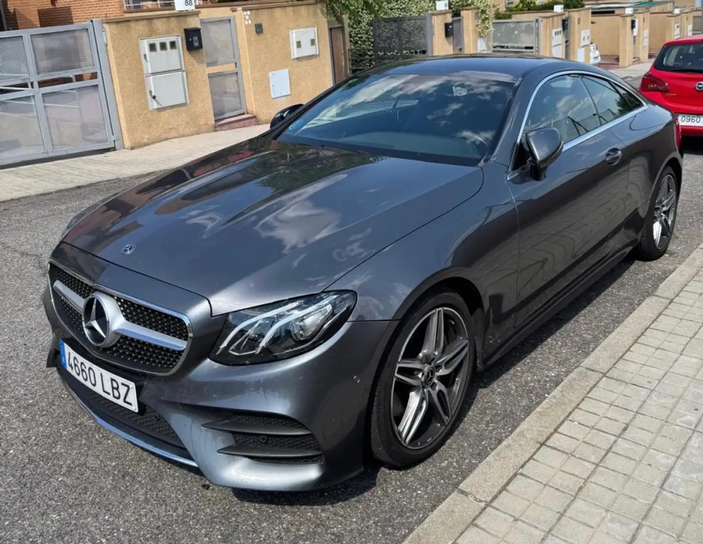 Mercedes-Benz E 350 Coupé 9G-Tronic Gris - 1