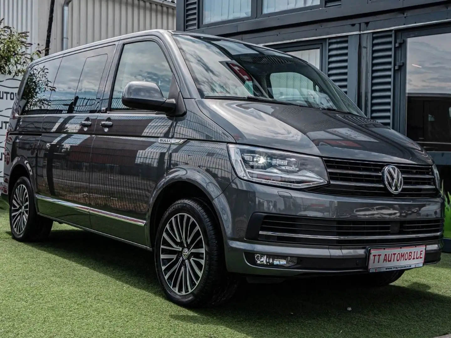 Volkswagen T6 Multivan 2.0 TDI DSG Generation Six |AHK|LED| Gris - 1