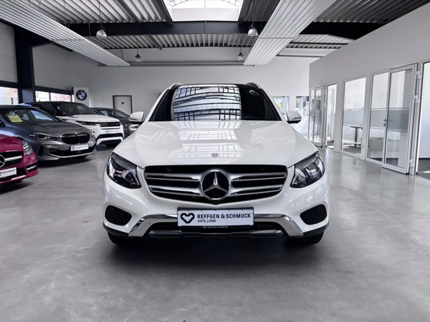 Mercedes-Benz GLC 300 4M AMG+AUTOMAT+NAVI+LED+PANO+360+R20+TÜV Bianco - 2