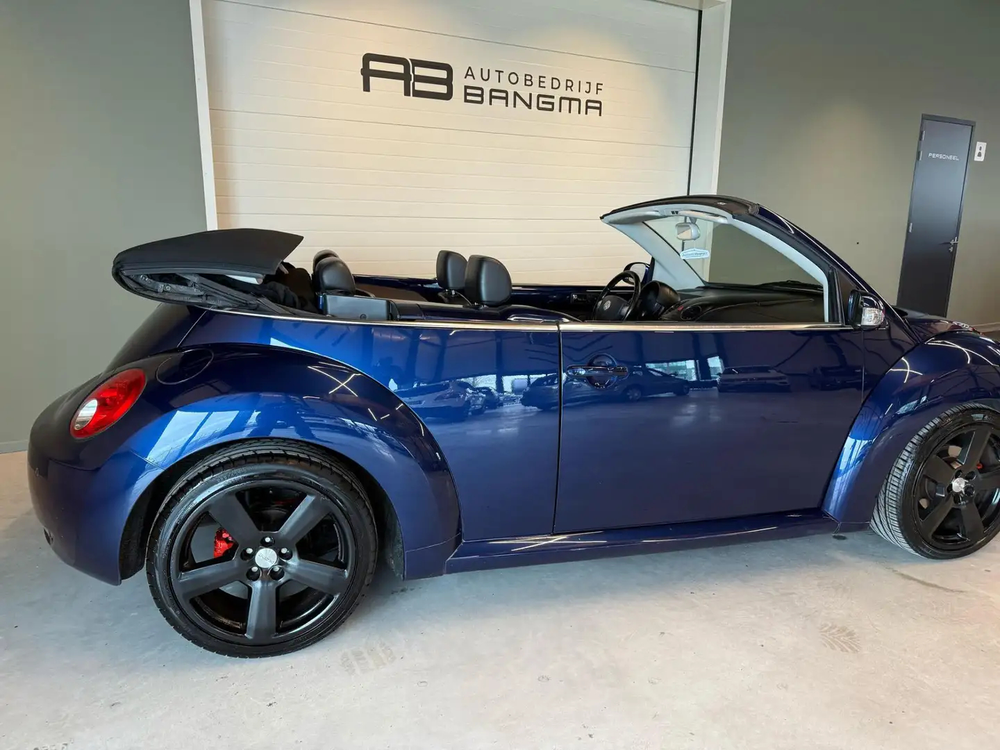 Volkswagen New Beetle Cabriolet 1.6 TRENDLINE/LEDEREN BEKLEDING/ZWARTE L Bleu - 2