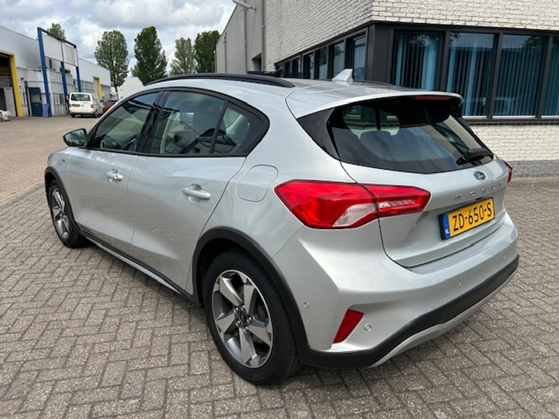 Ford Focus 1.0 EcoB. Active Bns STOELVW STUURVW CAMERA NAP! — photo 5