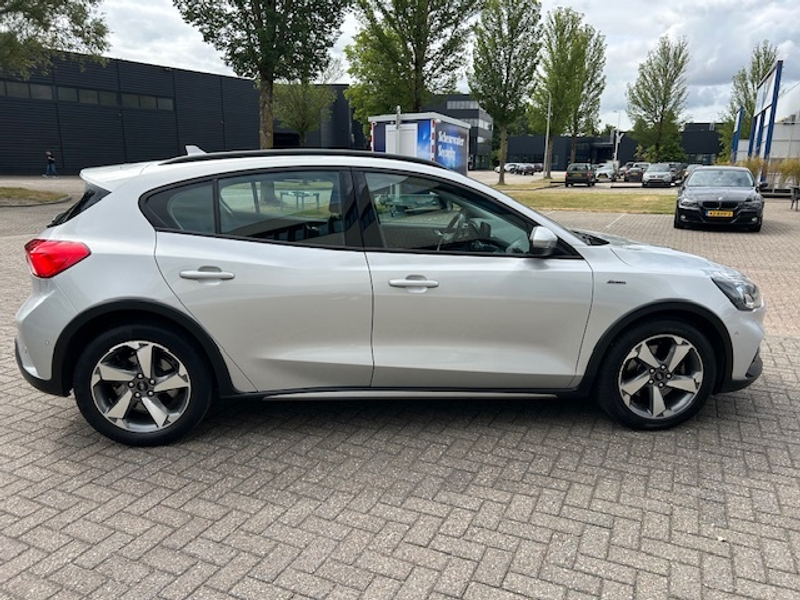 Ford Focus 1.0 EcoB. Active Bns STOELVW STUURVW CAMERA NAP! — photo 9
