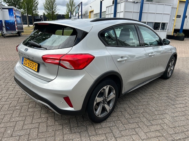 Ford Focus 1.0 EcoB. Active Bns STOELVW STUURVW CAMERA NAP! — photo 6