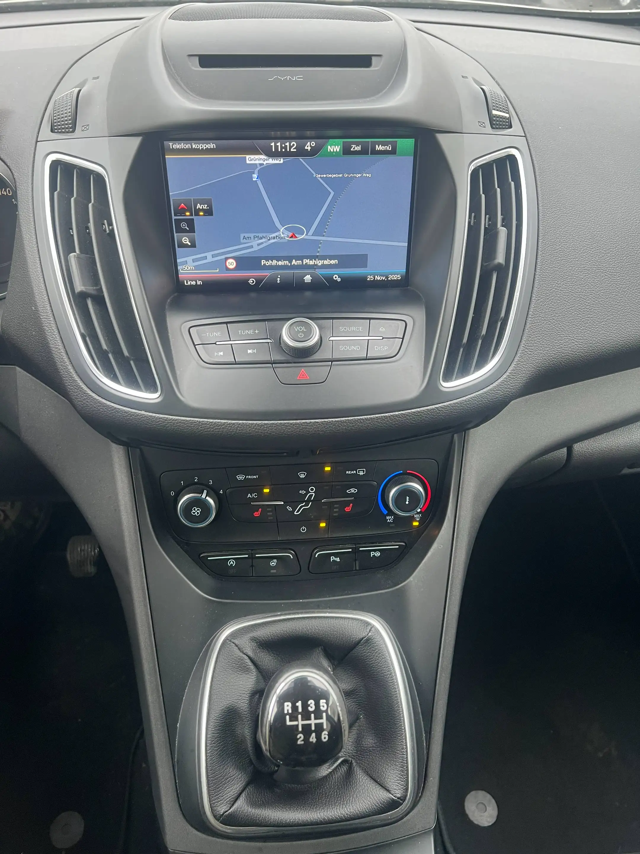 Ford Grand C-Max 7-Sitzer — photo 12